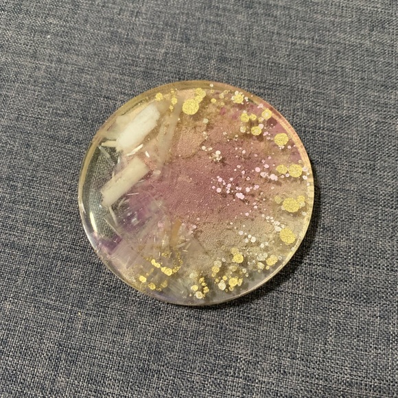 Resin Crystal Embedded Handmade Coaster Set - Picture 3 of 8